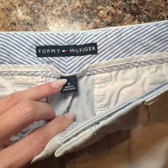 Tommy Hilfiger Light Blue Women's Chino Bermuda Shorts - Picture 6 of 7